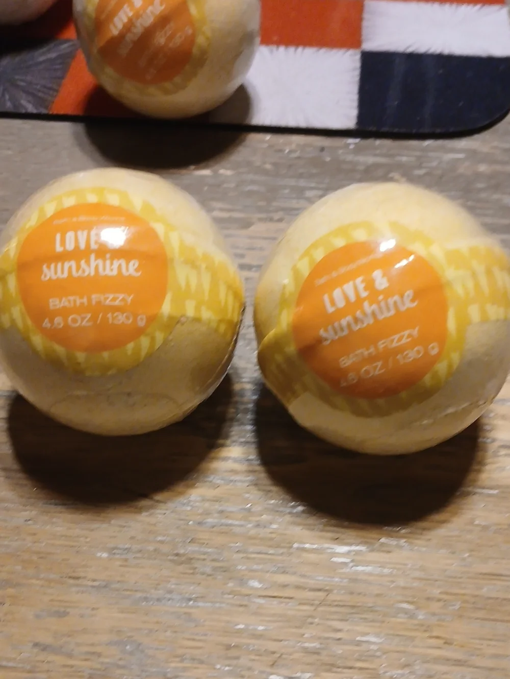 Bath & Body Works four round